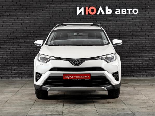 Toyota RAV4 IV (XA40) Рестайлинг с пробегом 2018 года, цена 2 390 000 рублей, 167226 км, внедорожник, Автокод Объявления
