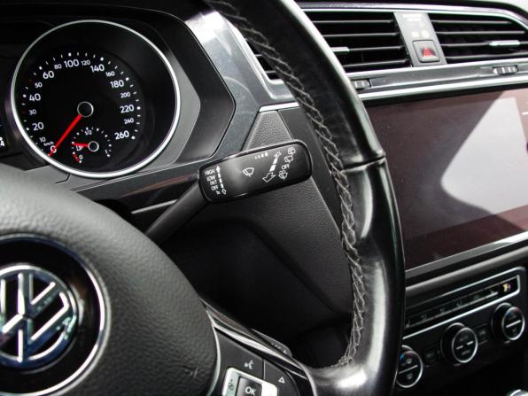 Volkswagen Tiguan II с пробегом 2018 года, цена 2 379 000 рублей, 93751 км, внедорожник, Автокод Объявления