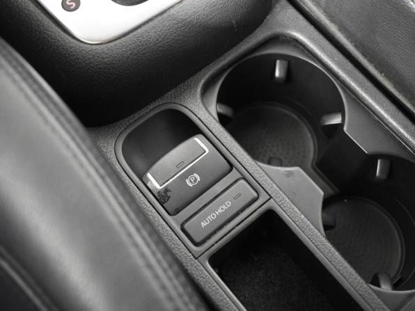 Volkswagen Tiguan I с пробегом 2010 года, цена 1 243 100 рублей, 110331 км, внедорожник, Автокод Объявления