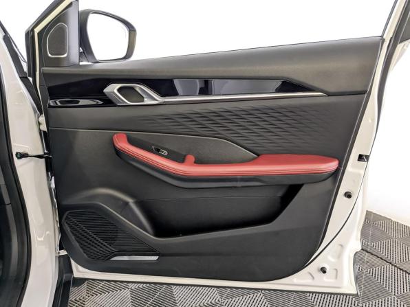 Geely Coolray I Рестайлинг с пробегом 2023 года, цена 1 725 000 рублей, 106104 км, внедорожник, Автокод Объявления