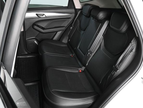 Haval Jolion I Рестайлинг с пробегом 2023 года, цена 2 037 000 рублей, 58522 км, внедорожник, Автокод Объявления