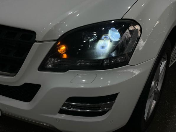 Mercedes-Benz M-Класс II (W164) Рестайлинг с пробегом 2010 года, цена 1 500 000 рублей, 271329 км, внедорожник, Автокод Объявления