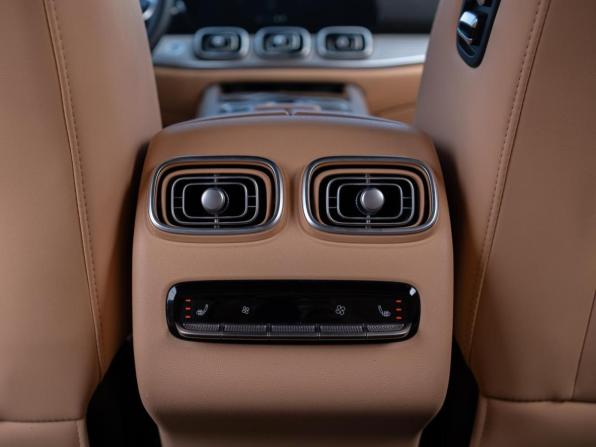 Jaecoo J8 с пробегом 2024 года, цена 3 099 000 рублей, 27061 км, внедорожник, Автокод Объявления