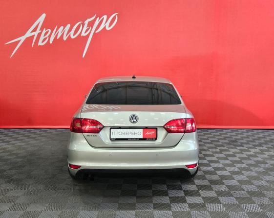 Volkswagen Jetta VI с пробегом 2012 года, цена 899 000 рублей, 186000 км, седан, Автокод Объявления