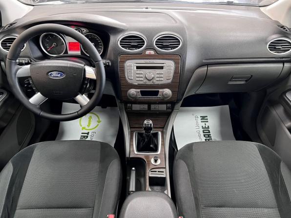 Ford Focus II Рестайлинг с пробегом 2008 года, цена 545 000 рублей, 329274 км, седан, Автокод Объявления
