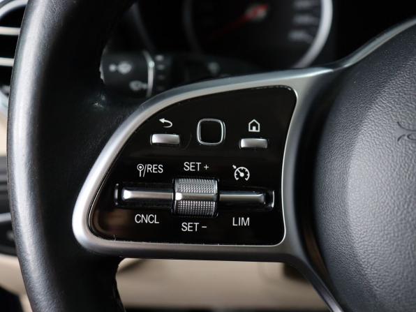 Mercedes-Benz GLC I (X253) Рестайлинг с пробегом 2022 года, цена 4 300 000 рублей, 56624 км, внедорожник, Автокод Объявления