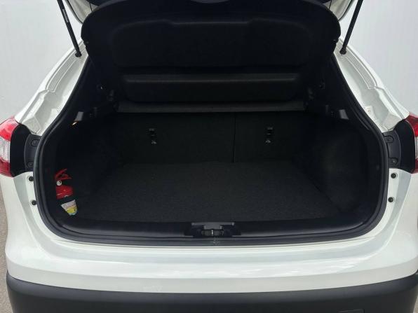 Nissan Qashqai II с пробегом 2014 года, цена 1 620 000 рублей, 56373 км, внедорожник, Автокод Объявления