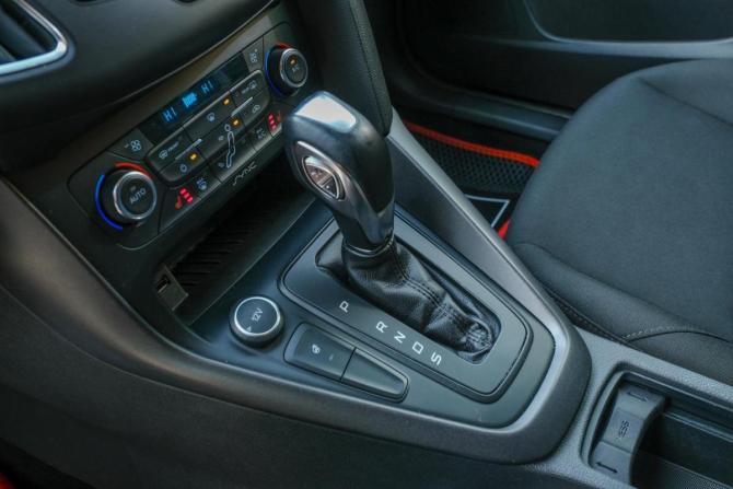 Ford Focus III Рестайлинг с пробегом 2015 года, цена 1 198 000 рублей, 96000 км, седан, Автокод Объявления
