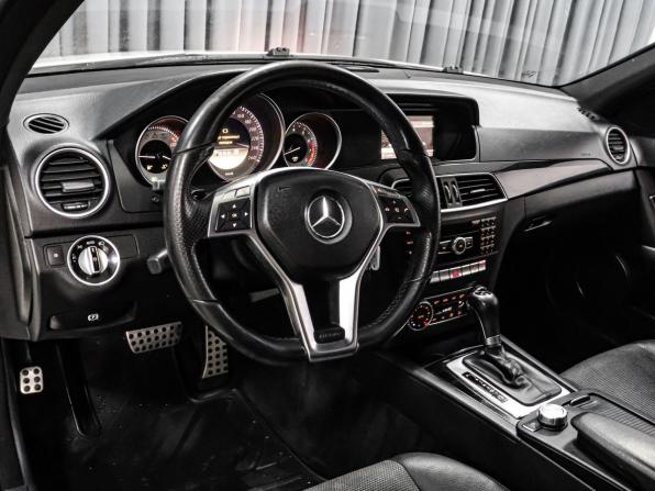 Mercedes-Benz C-Класс III (W204) Рестайлинг с пробегом 2012 года, цена 1 479 000 рублей, 257332 км, седан, Автокод Объявления
