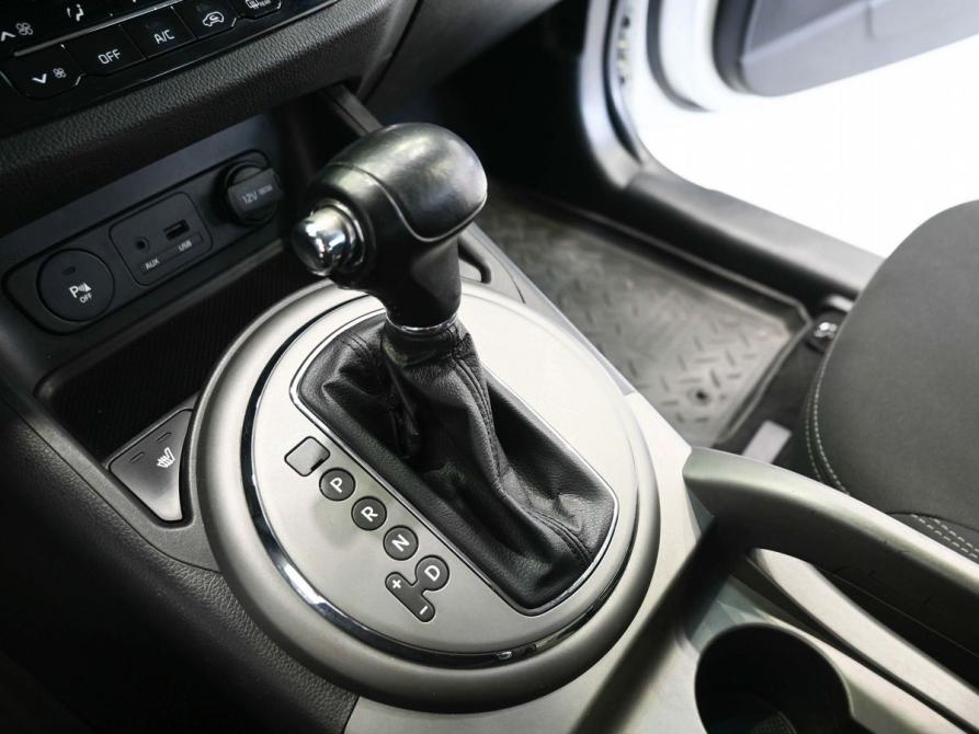 Kia Sportage III Рестайлинг Ростов-на-Дону  - изображение 19