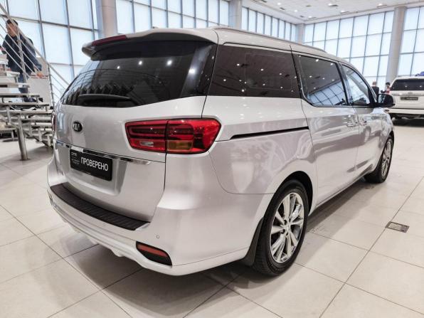 Kia Carnival III с пробегом 2020 года, цена 2 900 000 рублей, 108500 км, минивэн, Автокод Объявления