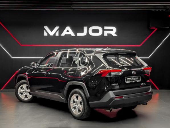 Toyota RAV4 V (XA50) с пробегом 2025 года, цена 3 900 000 рублей, 5557 км, внедорожник, Автокод Объявления