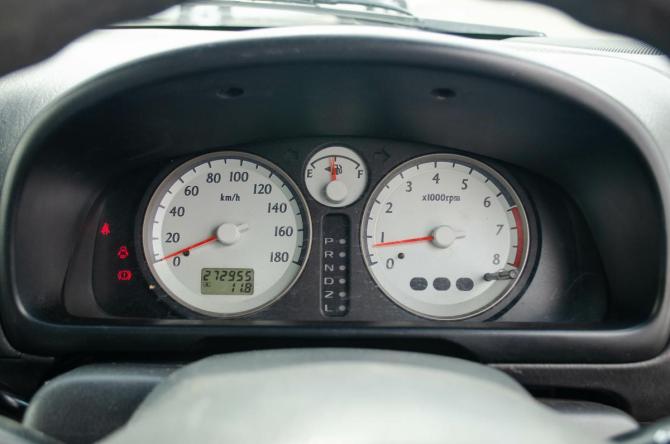 Suzuki Wagon R II с пробегом 2002 года, цена 250 000 рублей, 272928 км, хэтчбек, Автокод Объявления