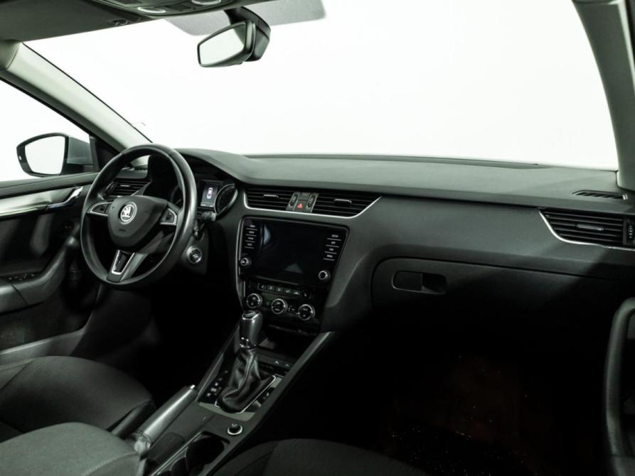 Skoda Octavia III (A7) Рестайлинг Санкт-Петербург  - изображение 9