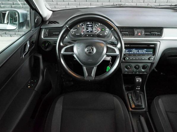 Skoda Rapid I с пробегом 2014 года, цена 950 000 рублей, 209129 км, лифтбек, Автокод Объявления