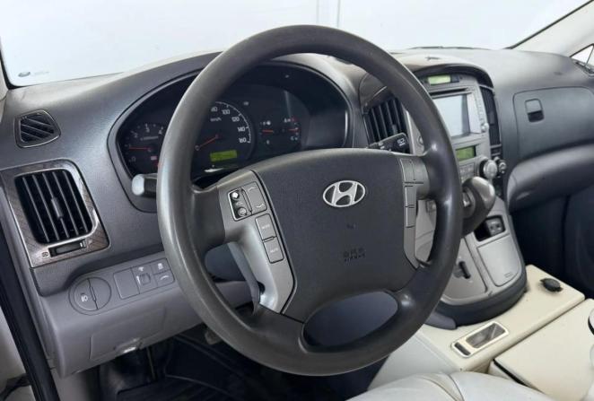 Hyundai Grand Starex I с пробегом 2013 года, цена 1 545 000 рублей, 260901 км, минивэн, Автокод Объявления