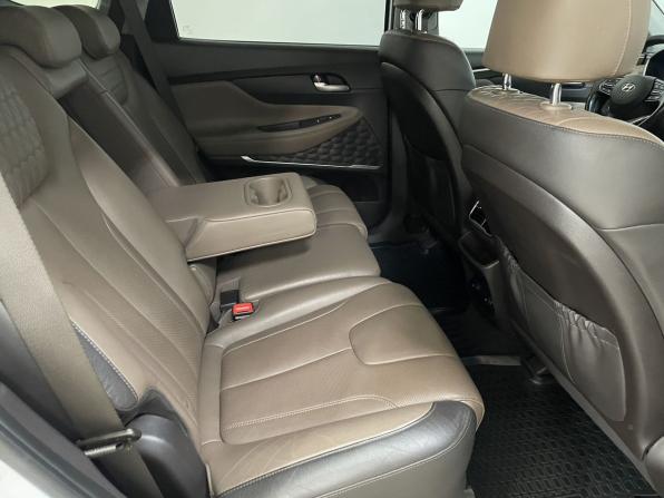 Hyundai Santa Fe IV с пробегом 2019 года, цена 2 799 000 рублей, 144490 км, внедорожник, Автокод Объявления