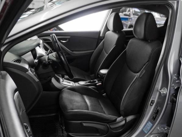 Hyundai Elantra V (MD) с пробегом 2012 года, цена 999 000 рублей, 220614 км, седан, Автокод Объявления