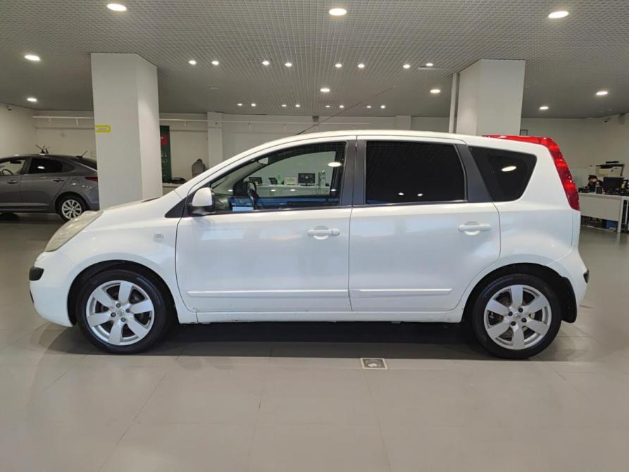 Nissan Note I Казань  - изображение 10