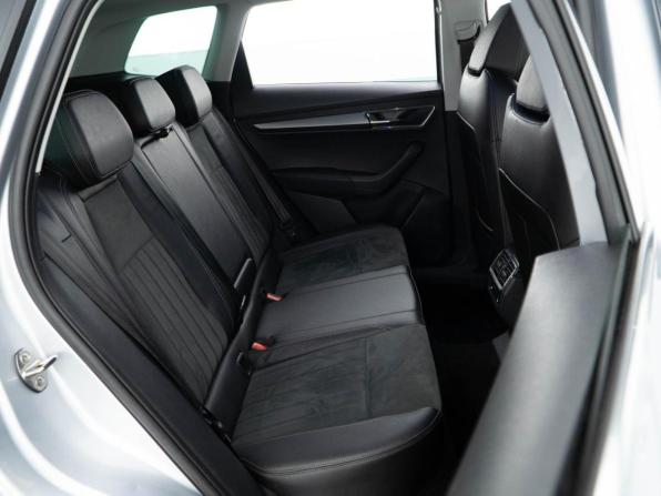 Skoda Karoq I с пробегом 2020 года, цена 2 299 046 рублей, 94640 км, внедорожник, Автокод Объявления