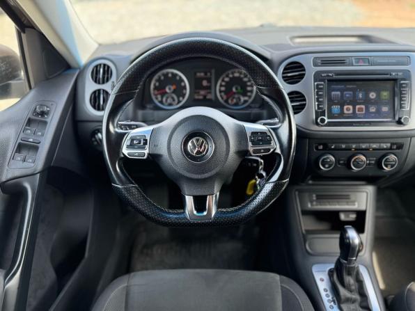 Volkswagen Tiguan I Рестайлинг с пробегом 2015 года, цена 1 579 000 рублей, 161282 км, внедорожник, Автокод Объявления