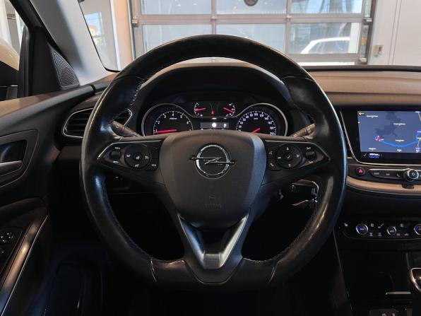 Opel Grandland I с пробегом 2021 года, цена 1 900 000 рублей, 110951 км, внедорожник, Автокод Объявления