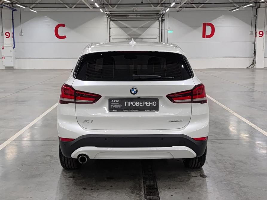 BMW X1 II (F48) Рестайлинг Казань  - изображение 7