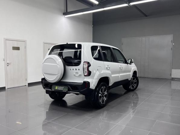 Lada (ВАЗ) Niva Travel I с пробегом 2024 года, цена 1 070 000 рублей, 65220 км, внедорожник, Автокод Объявления
