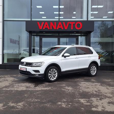 Volkswagen Tiguan II с пробегом 2018 года, цена 2 190 000 рублей, 130000 км, внедорожник, Автокод Объявления