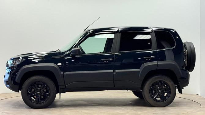 Lada (ВАЗ) Niva Travel I с пробегом 2024 года, цена 1 299 000 рублей, 1856 км, внедорожник, Автокод Объявления