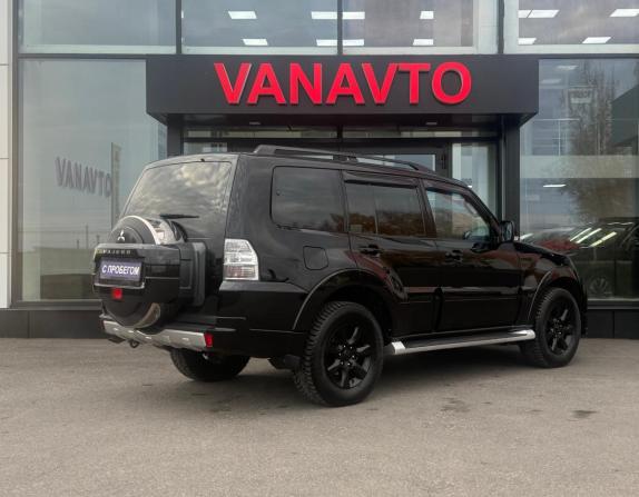 Mitsubishi Pajero IV Рестайлинг 1 с пробегом 2012 года, цена 2 150 000 рублей, 146000 км, внедорожник, Автокод Объявления