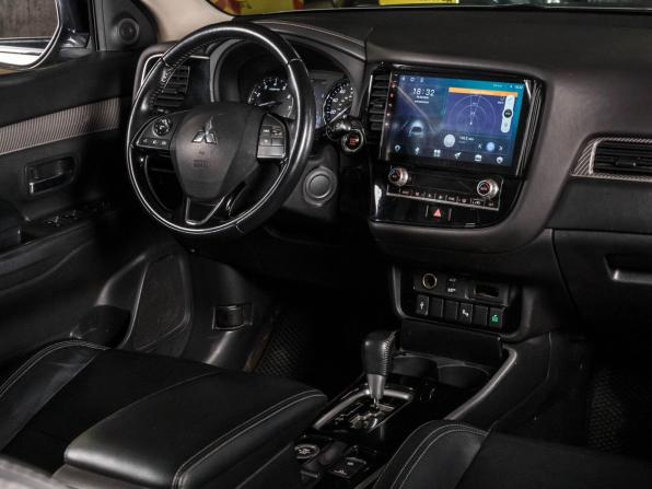 Mitsubishi Outlander III Рестайлинг 3 с пробегом 2020 года, цена 2 270 000 рублей, 157049 км, внедорожник, Автокод Объявления