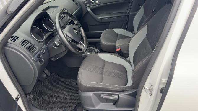 Skoda Yeti I Рестайлинг с пробегом 2017 года, цена 1 544 000 рублей, 126000 км, внедорожник, Автокод Объявления