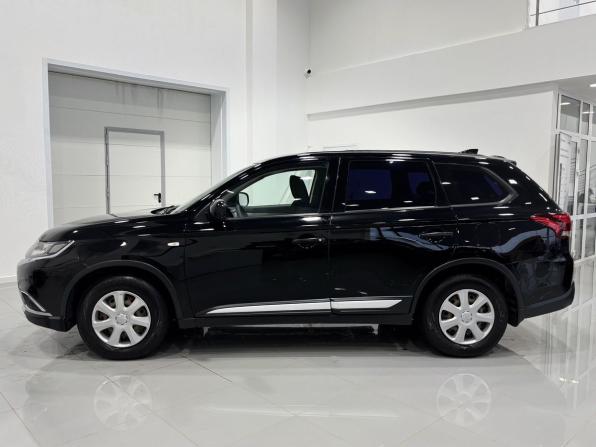Mitsubishi Outlander III Рестайлинг 2 с пробегом 2018 года, цена 1 895 000 рублей, 180000 км, внедорожник, Автокод Объявления