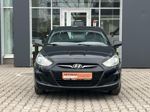 Hyundai Solaris I с пробегом 2011 года, цена 619 000 рублей, 205000 км, седан, Автокод Объявления