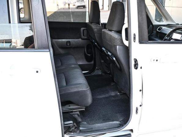 Suzuki Solio III с пробегом 2015 года, цена 924 000 рублей, 246082 км, микровэн, Автокод Объявления