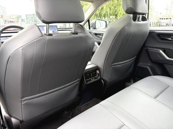 Toyota RAV4 VI (XA60) с пробегом 2026 года, цена 4 265 000 рублей, 24 км, внедорожник, Автокод Объявления