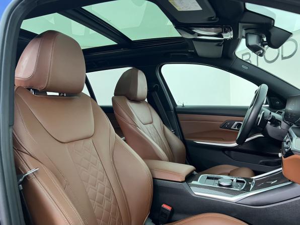 BMW 3 серии VII (G2x) Рестайлинг с пробегом 2023 года, цена 9 900 000 рублей, 29509 км, универсал, Автокод Объявления