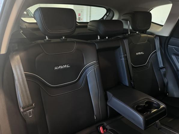 Haval Jolion I с пробегом 2023 года, цена 2 300 000 рублей, 17680 км, внедорожник, Автокод Объявления