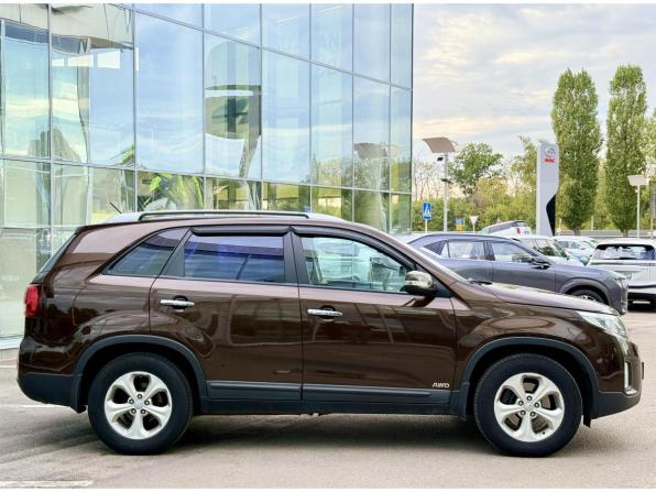 Kia Sorento II Рестайлинг с пробегом 2013 года, цена 1 355 000 рублей, 262322 км, внедорожник, Автокод Объявления