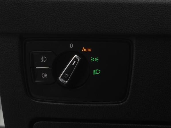 Volkswagen Passat B8 с пробегом 2018 года, цена 2 389 000 рублей, 130523 км, седан, Автокод Объявления