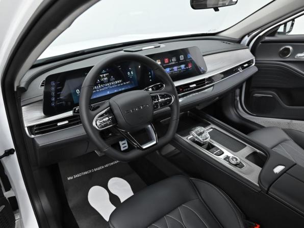 Chery Arrizo 8 с пробегом 2025 года, цена 2 249 000 рублей, 56 км, седан, Автокод Объявления