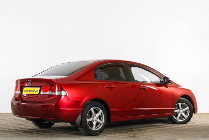 Honda Civic VIII Рестайлинг с пробегом 2011 года, цена 599 000 рублей, 366000 км, седан, Автокод Объявления