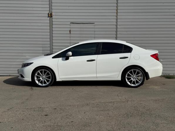 Honda Civic IX с пробегом 2012 года, цена 1 277 000 рублей, 175679 км, седан, Автокод Объявления