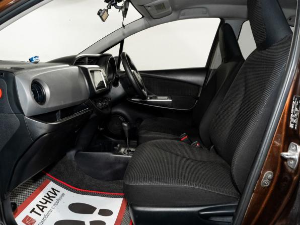 Toyota Vitz III (XP130) Рестайлинг с пробегом 2015 года, цена 725 000 рублей, 179944 км, хэтчбек, Автокод Объявления