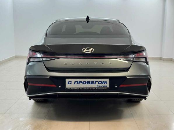 Hyundai Elantra VII (CN7) Рестайлинг с пробегом 2024 года, цена 2 115 000 рублей, 28770 км, седан, Автокод Объявления