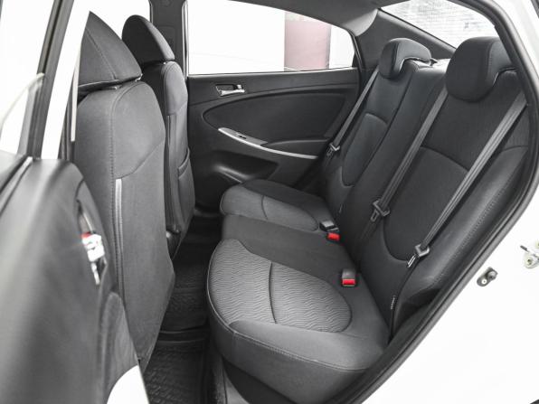 Hyundai Solaris I с пробегом 2013 года, цена 779 000 рублей, 117613 км, седан, Автокод Объявления