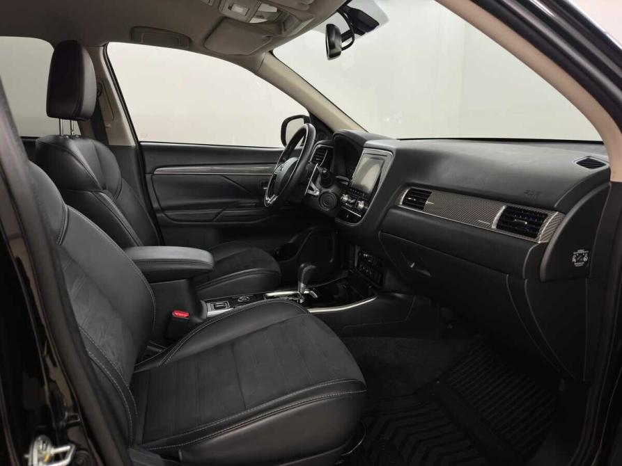 Mitsubishi Outlander III Рестайлинг 3 Москва  - изображение 12
