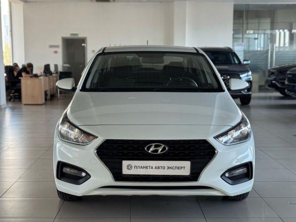 Hyundai Solaris II с пробегом 2019 года, цена 1 200 000 рублей, 101798 км, седан, Автокод Объявления