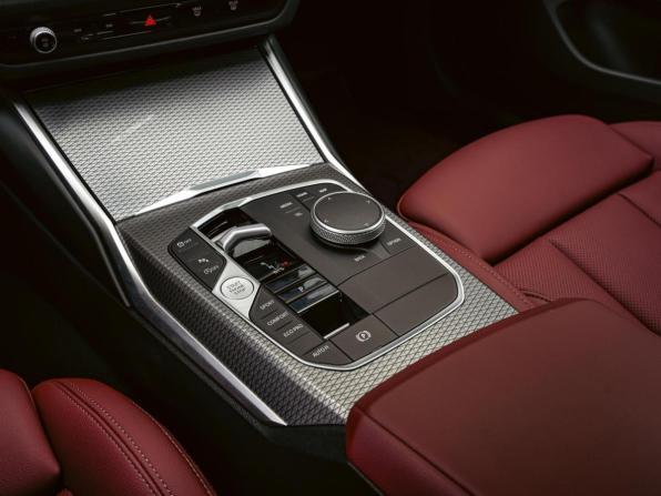 BMW 4 серии G22 G23 G26 с пробегом 2023 года, цена 6 390 000 рублей, 12179 км, лифтбек, Автокод Объявления